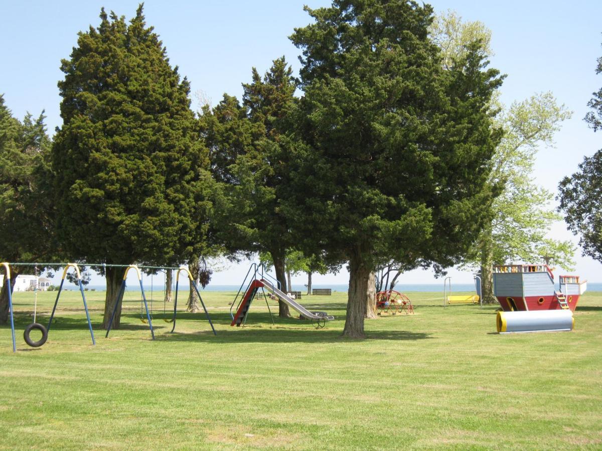 Virginia Landing Camping Resort Cabin 2 Quinby Dış mekan fotoğraf